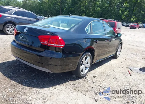 2012 Volkswagen Passat Se z USA, uszkodzony, nr VIN 1VWBH7A3XCC066865